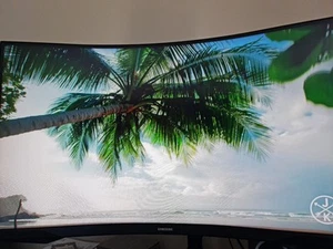 Samsung Odyssey G5 32" Curved 1440p  1ms 144hz Gaming Monitor. - Picture 1 of 3
