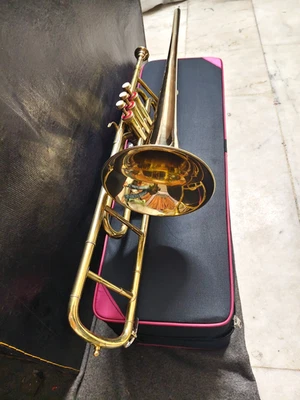 TROMBONE 3 VALVE OF PURE BRASS METAL IN GOLDEN POLISH+CUSHION BOX+ FREE SHIPPING - Image 1 of 4