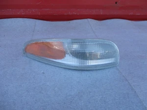 1997-2004 Chevrolet C5 Corvette OEM Passenger Side Turn Signal Marker Light Lamp - Picture 1 of 8