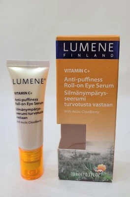 Lumene®️ Finlandia Vitamina C + Suero Antihinchazón Roll-on para Ojos Arctic Cloudberry  Foto 1 de 4