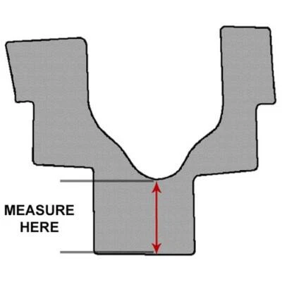 Alfombrillas de ajuste personalizado para chasis de autocaravana Ford serie E - una pieza delantera Foto 1 de 4