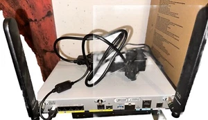 Cisco C1117-4PLTEEA Cisco 1100 Series ADSL2/VDSL2+, 4G LTE - Bild 1 von 1