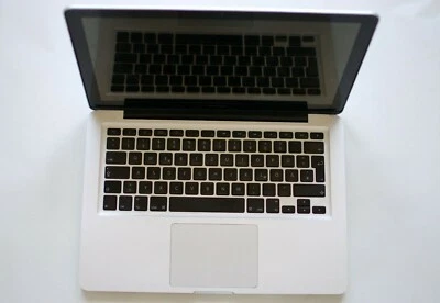Apple MacBook A1278 2008 13.Zoll  Laptop Notebook Computer PC Netbook - Bild 1 von 4