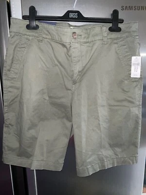 New Gap Women’s  Mid Rise Khaki Bermuda Shorts (Stretch) Size Uk 16 waist 36” - Image 1 of 4
