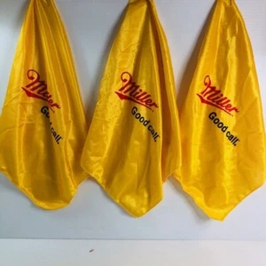 3er Set Miller Bier "Good Call" gelb Fußball Schiedsrichter Elfmeter Flagge 12x11 Zoll - Bild 1 von 2