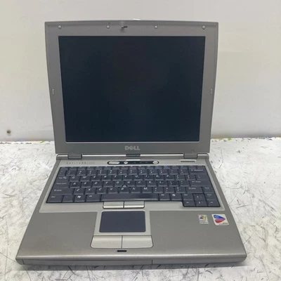De colección Dell Latitude D400 Pentium M 1,70 GHz 1 GB sin disco duro arranca a la BIOS Foto 1 de 4