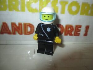 Lego - Minifigures - Police - Zipper with Badge Helmet cop004
