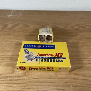 General Electric Box of 12 Power Mite M2 Flashbulbs NOS + 3 Extra - Picture 1 of 5