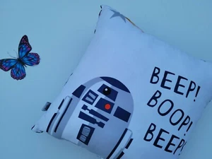 Lovey Star wars Cotton Calico print throw Pillow for Adults and teens 18 x 18 - Picture 1 of 7