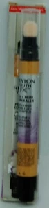 1 REVLON Youth FX Fill + Blur Concealer DEEP FONCE #06 NIB - Picture 1 of 3