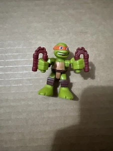 Playmates: Teenage Mutant Ninja Turtles- Half Shell Heroes - Michelangelo Figure - Picture 1 of 2
