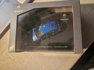 ELIGOR RENAULT 1:43 AZUL MEGANE II BERLINE LUX PRIVILEGIO 2.0 16 V 2003 NUEVO EN CAJA - Imagen 1 de 8
