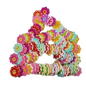 Pack of 100 Flower 2-holes for Embellishments 20mm - Picture 1 of 7