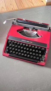 Silver-Reed 715 Red Typewriter Vintage Antique Operation not Confirmed - Picture 1 of 14
