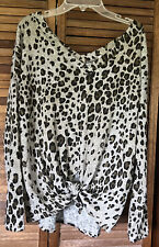 M TS Women's three-quarter sleeve top gray cheetah print pattern size medium