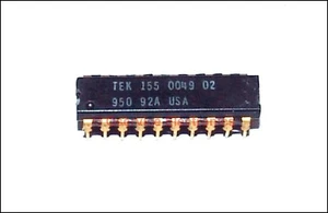 Tektronix 155-0049-02 Custom IC (processo di spazzamento) 400 - 7000 oscilloscopi - Foto 1 di 1