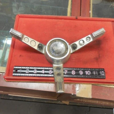 Anillo de bocina del volante Ford Falcon Sprint 1963/4 original - usado Foto 1 de 4