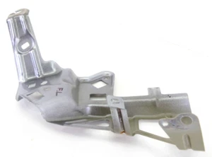 2016-2021 HONDA CIVIC FRONT LEFT FENDER BRACKET OEM - Picture 1 of 10