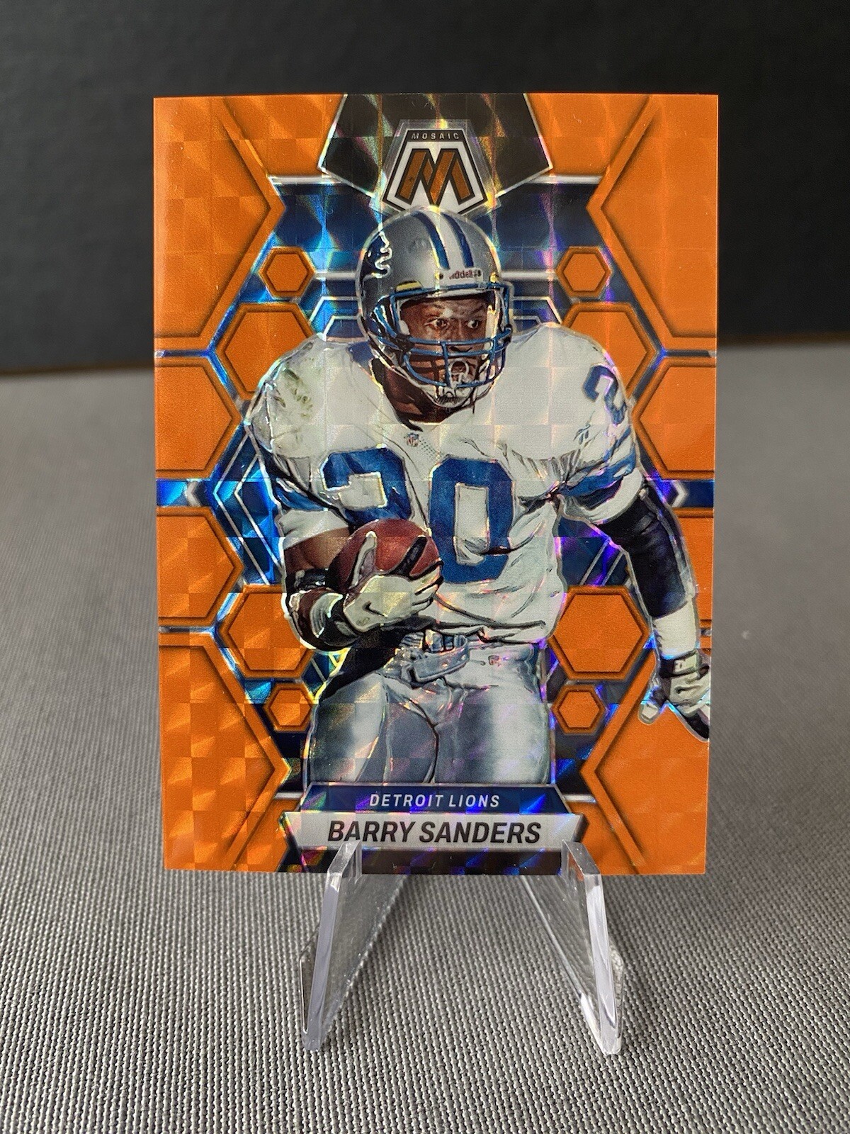 2023 Panini Mosaic - Orange Fluorescent Mosaic Prizm #190 Barry Sanders /25