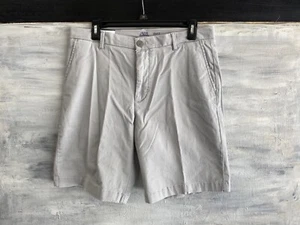 IZOD Saltwater Relaxed Classics Flat Front 9.5" Shorts, 30 32 36 40 - Light Gray - Picture 1 of 7