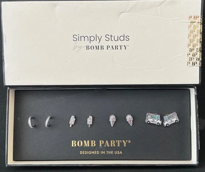 Bomb Party Simply Studs “Anything Is Popsicle” RBP6617 CZ piedras esmalte rodio Foto 1 de 4