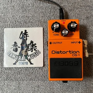 Boss DS-1 Verzerrung Gitarren-Effekt-Pedal gebraucht mit kostenlosem Geschenk aus Japan ※LESEN - Bild 1 von 9