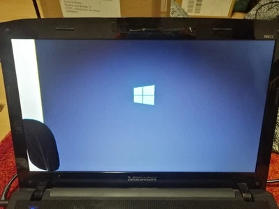 Notebook Medion Akoya MD 98250, 15,6", 4GB Ram - Bild 1 von 4