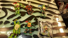 Teenage Mutant Ninja Turtles Lot of 6 Mixed Figures Good Condition