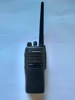 Motorola GP340 Funkgerät Walkie Talkie - Bild 1 von 4