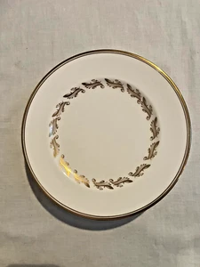 Royal Albert Symphony Weiß & Gold Salatteller - 8 - 8,25" Durchmesser - Bild 1 von 3