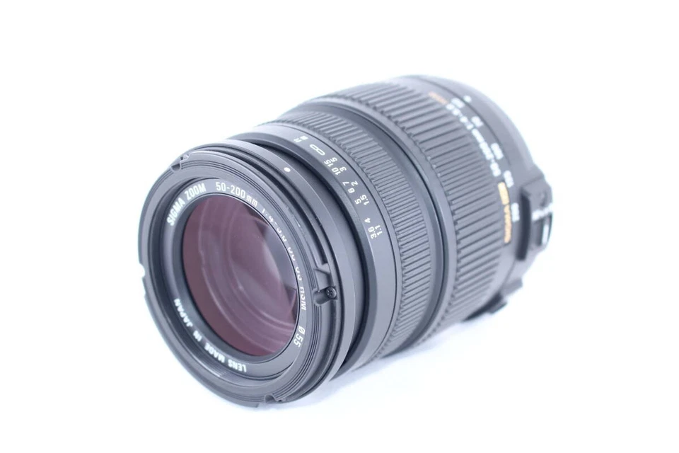 Sigma 50-200mm F4-5.6 DC HSM Nikon Lens Excellent Used Condition - Image 1 of 4