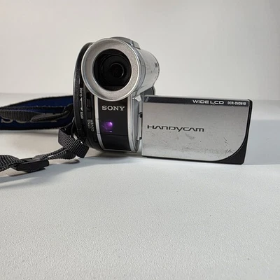 Sony Handycam DCR-DVD610 Mini DVD Camcorder Camera 40x Optical Zoom - Read - Image 1 of 4