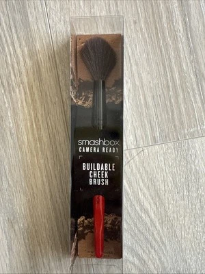 Smashbox Buildable Cheek Brush Powder Bronzer Blush highlighter New - Image 1 of 3