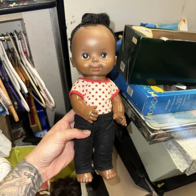 Muñeca Ideal Toys B-95 1980 bebé afroamericano rara Foto 1 de 4