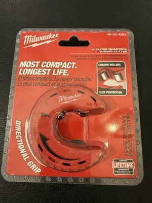 MILWAUKEE 48-22-4262  1" Close Quarters Tubing Cutter - Image 1 of 4