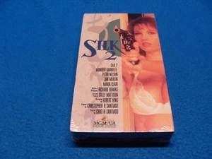 VHS Tape Sealed Silk 2 (1989) Monique Gabrielle, Peter Nelson ©1990 MGM/UA - Imagen 1 de 24
