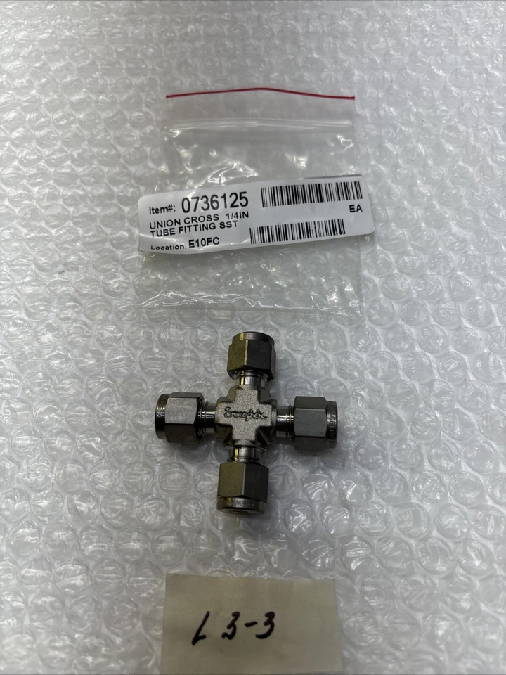 New Swagelok Union Cross 1/4” Tube Fitting SST     1/4" cross Fast Shipping # - Image 1 of 4