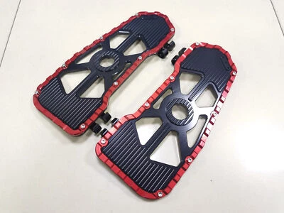 Pie de conductor para Harley Heritage Softail FLSTC Street Glide FLHX Foto 1 de 4