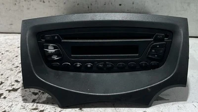 AUTORADIO PER FORD Ka Serie (CCU) 7354765220 (08>18) - Immagine 1 di 4