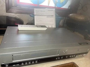 Magnavox MWR20V6 DVD VCR Combo Recorder with Remote & Manual Working- orig owner - Picture 1 of 3