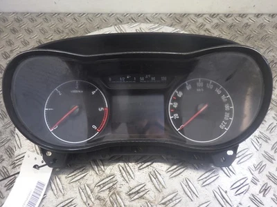 Tachimetro Opel Corsa E (X15) 1.3 CDTI 55kW 75cv 39129459 Strumentazione - Immagine 1 di 4