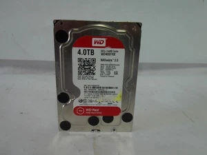 WD Red NAS Festplatte NASware 3.0 WD40EFRX-68N32N0 4,0TB SATA/64MB 3,5'' (J766) - Bild 1 von 7