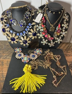ENORME LOTE DE COLLARES Y PULSERAS J Crew Foto 1 de 4