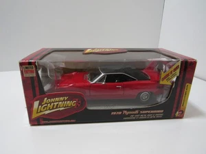 Johnny Lightning 1970 Plymouth Superbird Muscle Cars Collection 1:24 Die-Cast - Picture 1 of 5