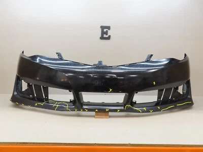 Cubierta del parachoques delantero OEM Toyota Camry SE 2012-2014 Foto 1 de 4
