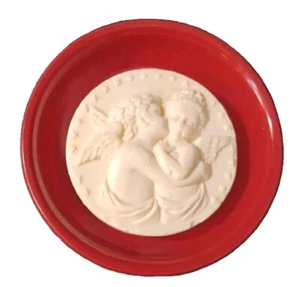 VINTAGE RED CERAMIC SOAP DISH ROUND RETRO MCM BOHO WITH CHERUB ANGEL SOAP - Picture 1 of 9