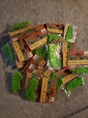 Lote de 1120 pompones Darice vintage verde 5 mm (28 paquetes de 40) Foto 1 de 3