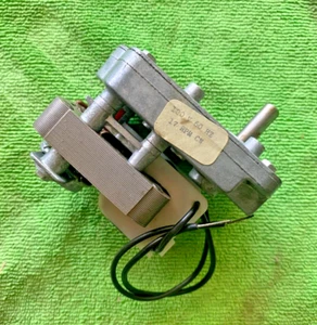 Brevel Products Model F Gear Motor 120 volt - 17 rpm Brand New Free Shipping - Picture 1 of 3