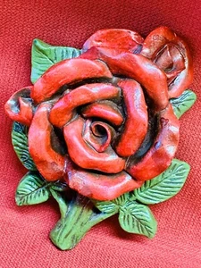 Hand-Painted Porcelain Ceramic RED ROSE Wall Hanging 5 3/4”x 7 1/2”x 2”thick - Picture 1 of 5