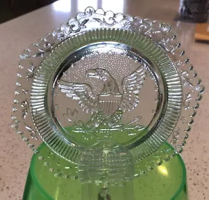 VINTAGE PAIRPOINT? GREEN TINT GLASS CUP PLATE COAT OF ARMS GREAT SEAL EAGLE - Picture 1 of 5
